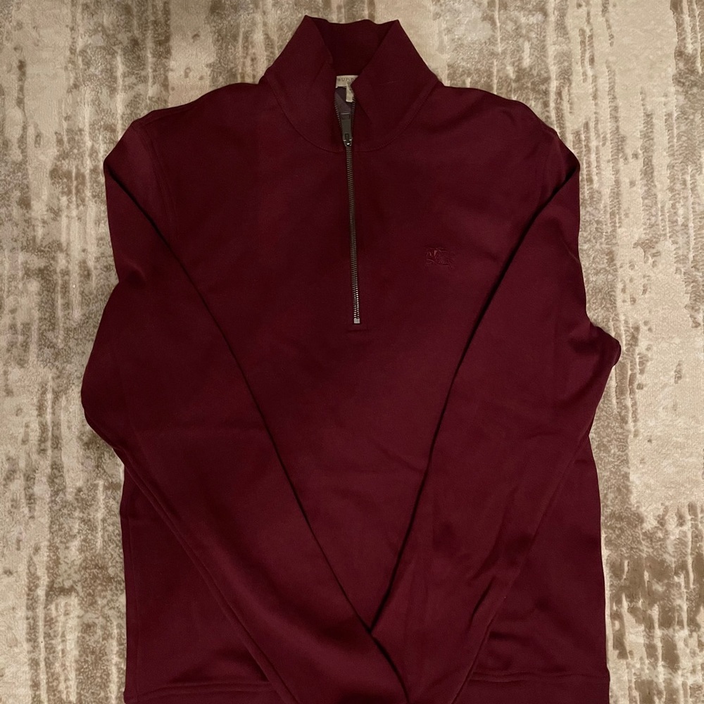 Authentic Burberry pullover/half zip.